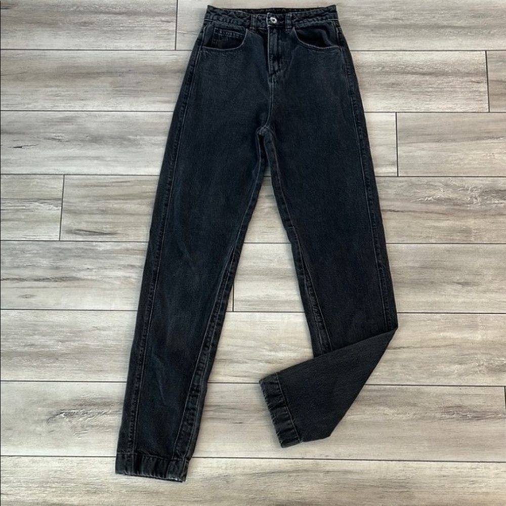 Collusion x006 MOM jeans in black size 24 extra tall long